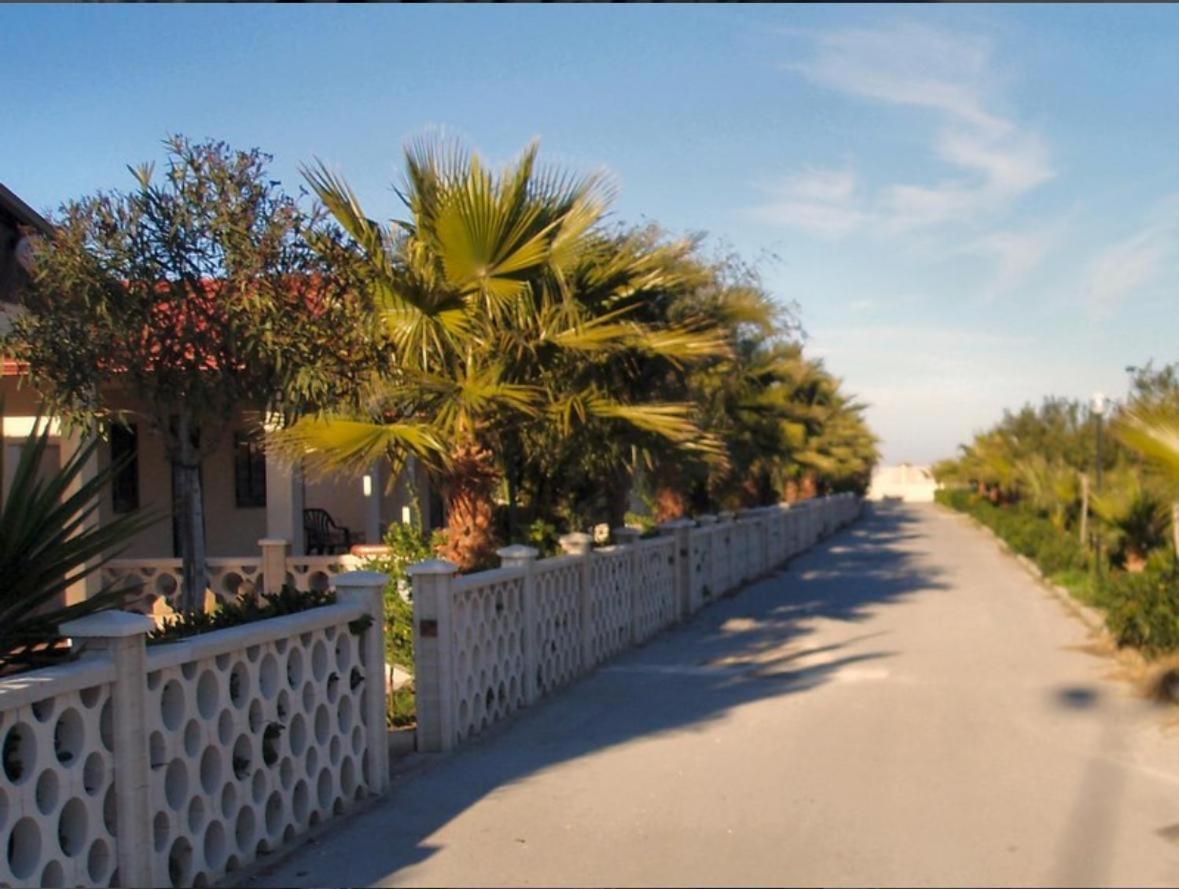 Villaggio Turistico La Baia Degli Angeli Margherita Di Savoia Exteriér fotografie